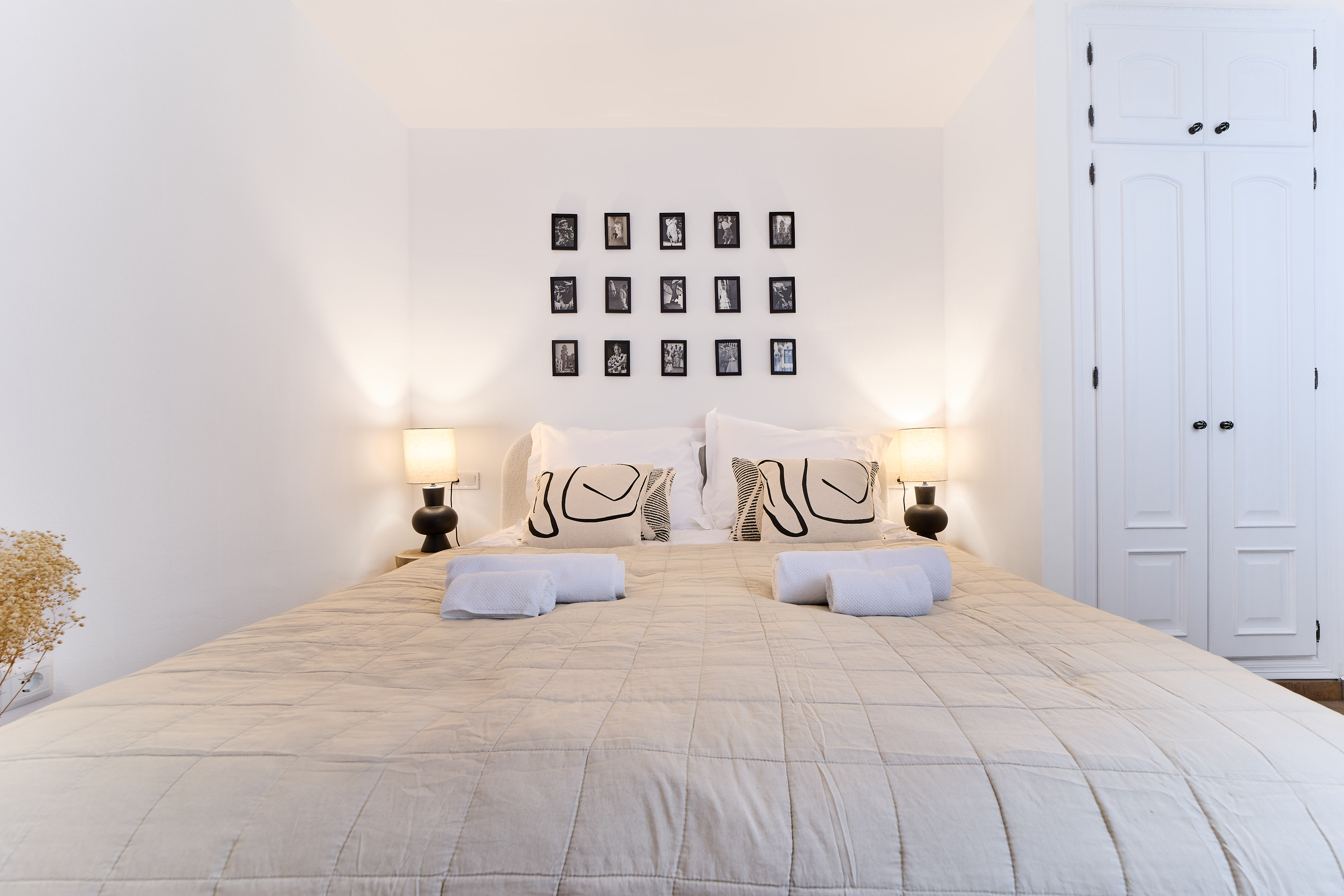Calm bedroom at Casa Wanda