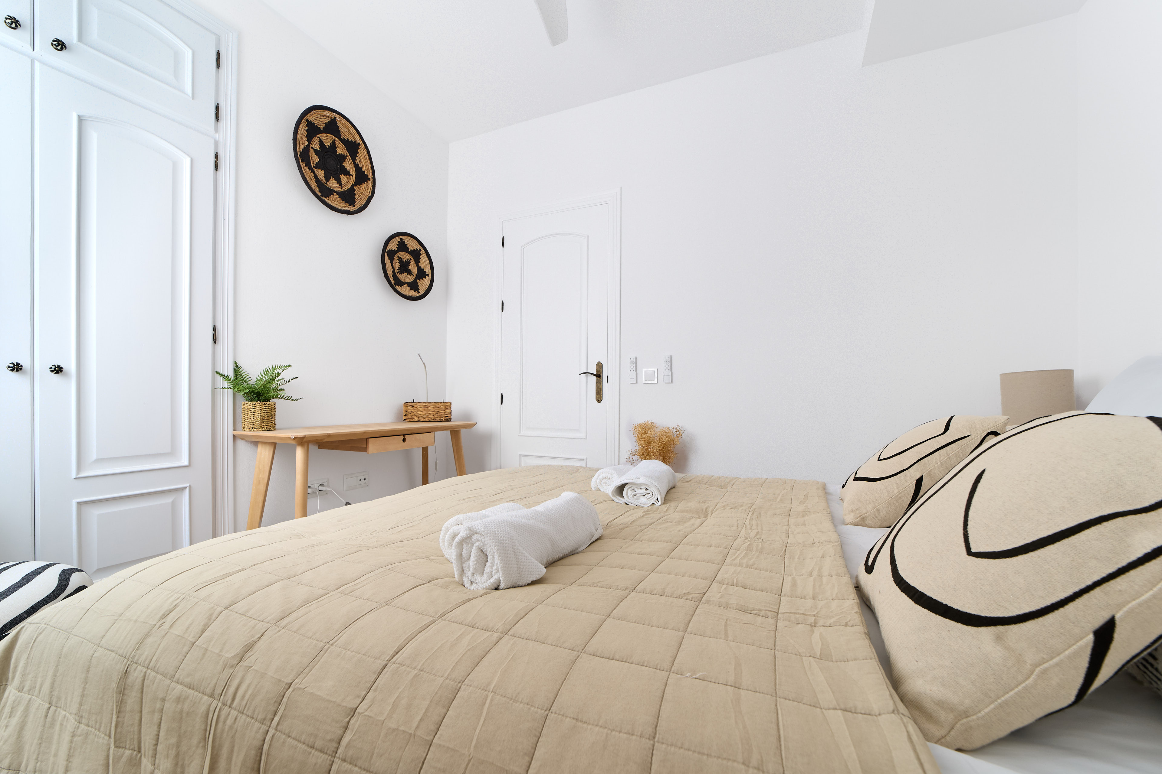 Calm bedroom at Casa Wanda