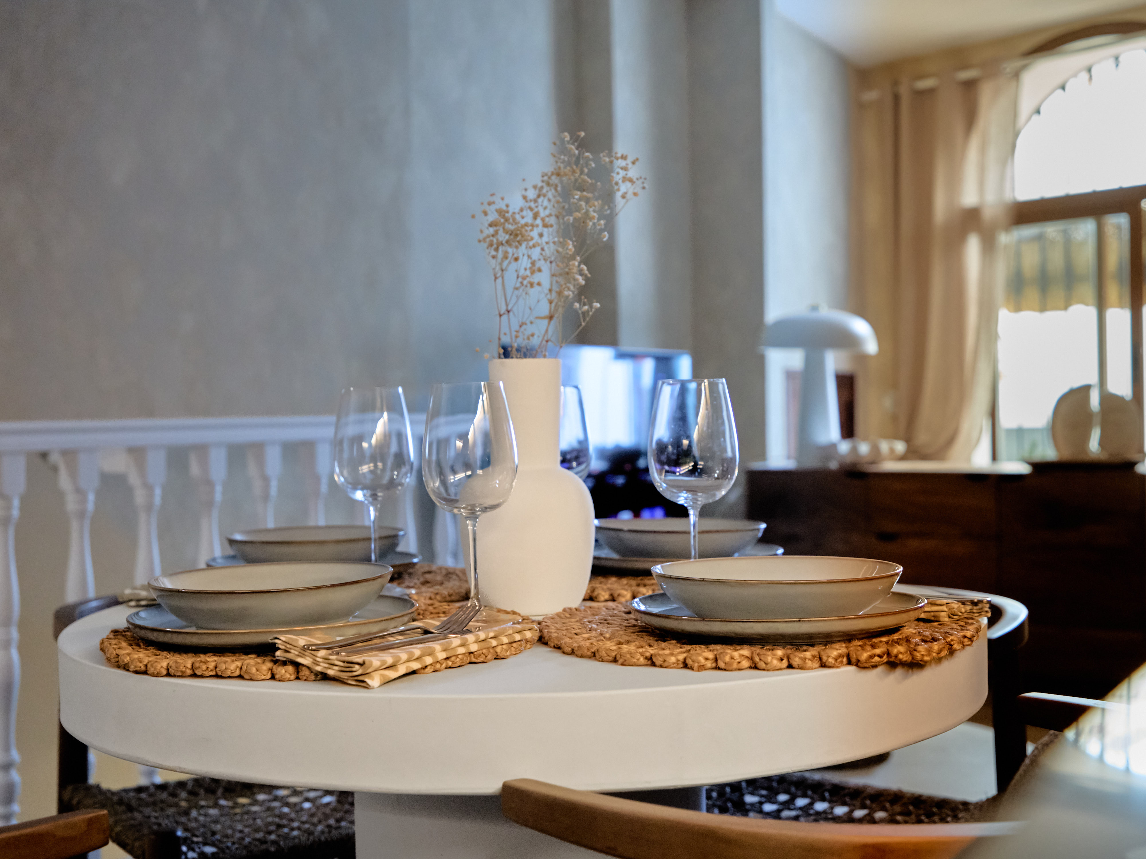 Dining setting at Casa Wanda